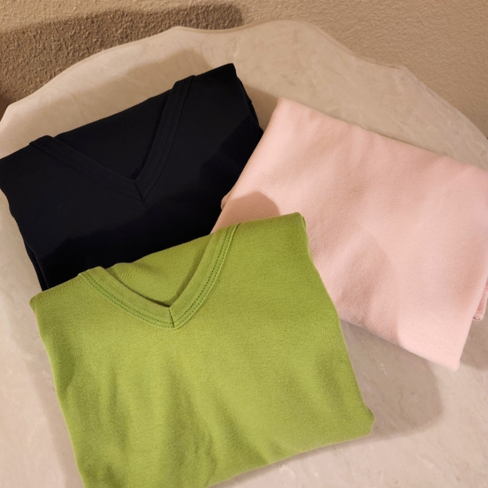 Bundle of old navy women's T-shirt